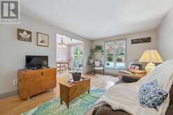 567 WILLOW ROAD | Guelph Ontario | Slide Image Ten