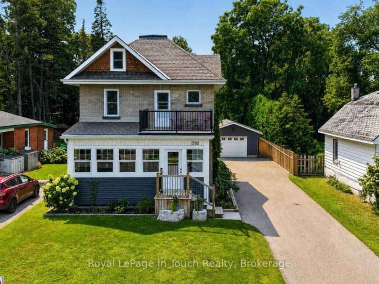 400 RUSSELL STREET, Midland, Ontario L4R 3A8