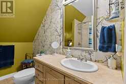 1005 LAIDLAW AVENUE | Gravenhurst Ontario | Slide Image Nineteen