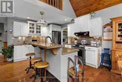 1005 LAIDLAW AVENUE | Gravenhurst Ontario | Slide Image Eight
