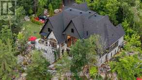 1031 ROAD 2900 | Gravenhurst Ontario | Slide Image Five