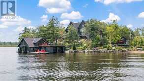 1031 ROAD 2900 | Gravenhurst Ontario | Slide Image Six