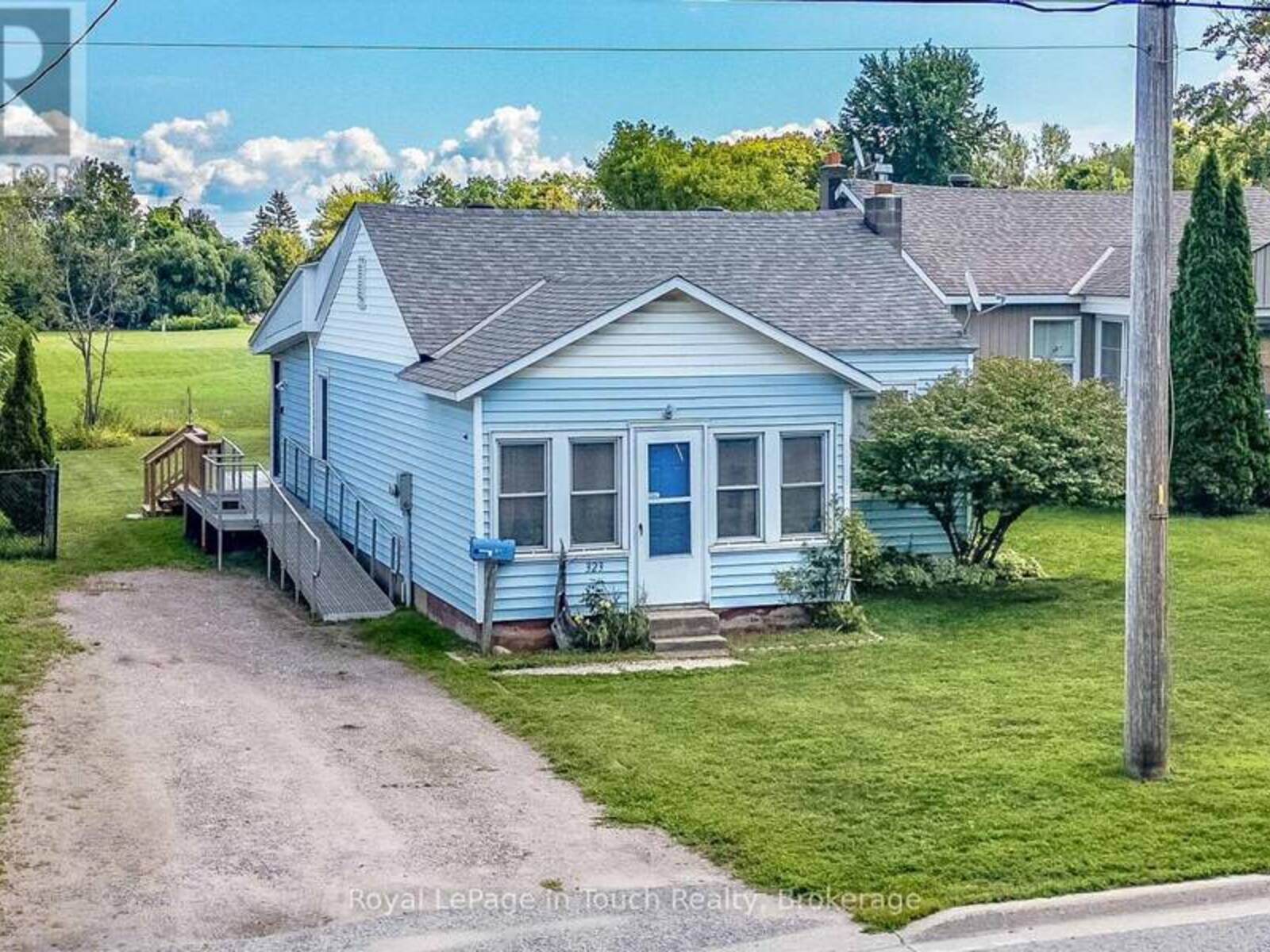 323 WILLIAM STREET, Midland, Ontario L4R 4G2