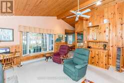 20 SCOTT LANE | Tiny Ontario | Slide Image Nine