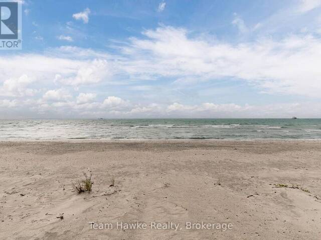 20 SCOTT LANE Tiny Ontario, L0L 2J0 - 2 Bedrooms Waterfront Home For sale