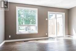 65 MAPLE AVENUE | Stratford Ontario | Slide Image Ten
