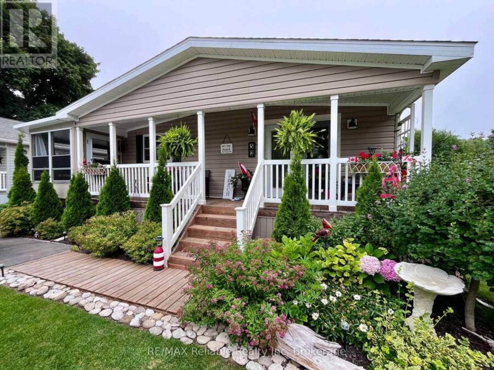 52 CHEROKEE LANE, Goderich, Ontario N7A 3Y2