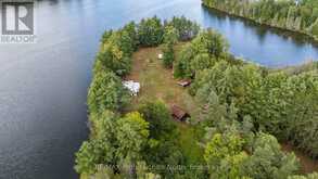 1014 LOG CABIN LANE | Haliburton Ontario | Slide Image Thirty-three