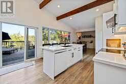 8 FIREFLY WAY | Seguin Ontario | Slide Image Fourteen