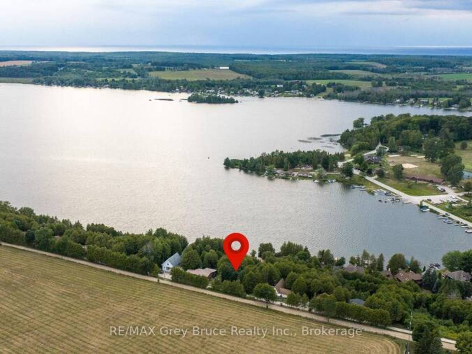 34 HILLTOP DRIVE, South Bruce Peninsula, Ontario N0H 1A0