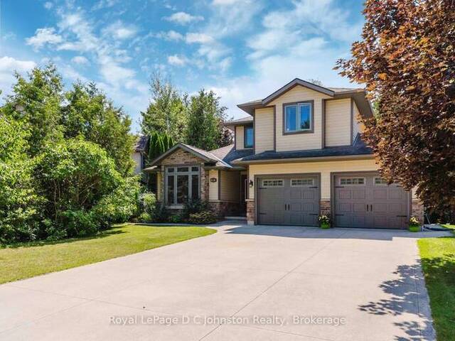482 CREEKWOOD DRIVE Southampton Ontario, N0H 2L0 - Property For Sale