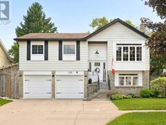 158 AUTUMN HILL CRESCENT Kitchener Ontario, N2N 1K8