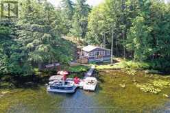 38 ISLAND 130 SEVERN RIVER | Port Severn Ontario | Slide Image Twenty-nine