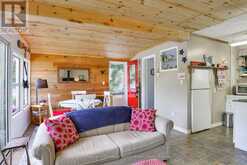 38 ISLAND 130 SEVERN RIVER | Port Severn Ontario | Slide Image Eight
