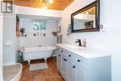 26 SUGAR MAPLE LANE | Huntsville Ontario | Slide Image Seven