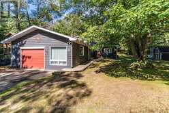 26 SUGAR MAPLE LANE | Huntsville Ontario | Slide Image One