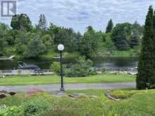 39 SHORELINE DRIVE | Bracebridge Ontario | Slide Image Forty-one
