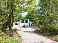 149 SIR WILLIAM'S LANE | Flesherton Ontario | Slide Image Thirty-two