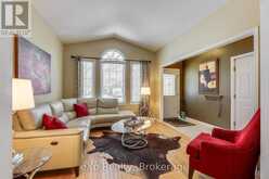 547 FOREST CREEK PLACE | London Ontario | Slide Image Two