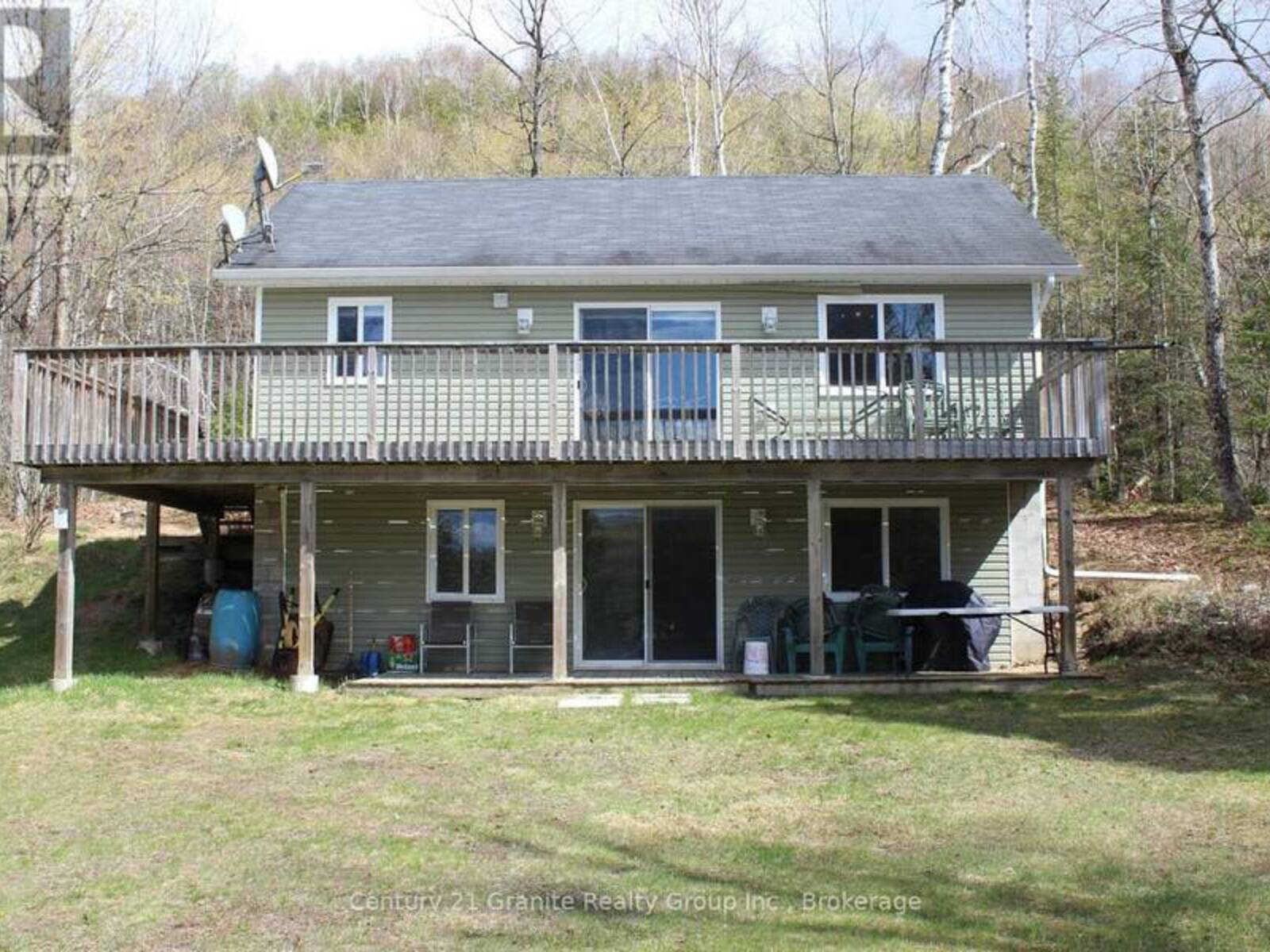 1037 ANDEK TRAIL, Highlands East, Ontario K0M 1X0