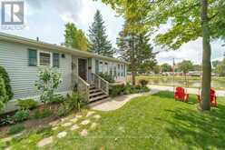 41 TRILLIUM BEACH DRIVE PVT DRIVE | Puslinch Ontario | Slide Image Six