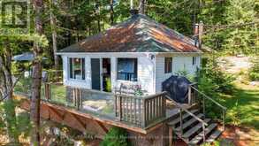 4 POST LANE | Seguin Ontario | Slide Image Ten