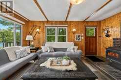 4 POST LANE | Seguin Ontario | Slide Image Thirteen