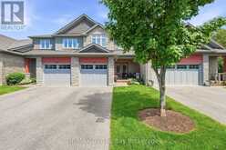 135 CONSERVATION WAY | Collingwood Ontario | Slide Image Three