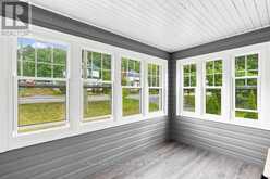 40 WAUBEEK STREET | Parry Sound Ontario | Slide Image Twelve