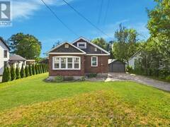 40 WAUBEEK STREET Parry Sound Ontario, P2A 1C2