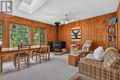 1052 SKIN LAKE DRIVE | Lake of Bays Ontario | Slide Image Twenty-one