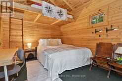 1052 SKIN LAKE DRIVE | Lake of Bays Ontario | Slide Image Thirty-two