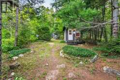 1052 SKIN LAKE DRIVE | Lake of Bays Ontario | Slide Image Thirty-four