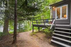 1052 SKIN LAKE DRIVE | Lake of Bays Ontario | Slide Image Thirty-six