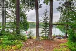 1052 SKIN LAKE DRIVE | Lake of Bays Ontario | Slide Image Thirty-nine