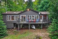 1052 SKIN LAKE DRIVE | Lake of Bays Ontario | Slide Image Four