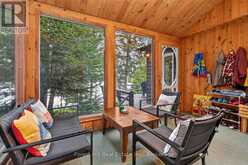 1052 SKIN LAKE DRIVE | Lake of Bays Ontario | Slide Image Nine
