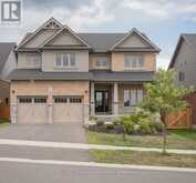 75 EAGLECREST AVENUE | Huntsville Ontario | Slide Image One