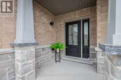 75 EAGLECREST AVENUE | Huntsville Ontario | Slide Image Three