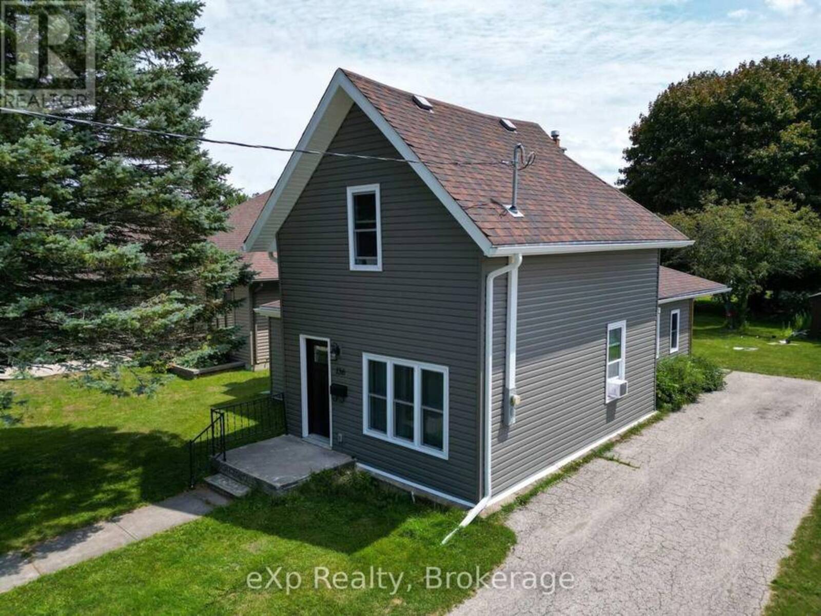 136 BREADALBANE STREET S, Southampton, Ontario N0H 2L0