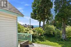 7 OLIVER DRIVE | Tiny Ontario | Slide Image Six
