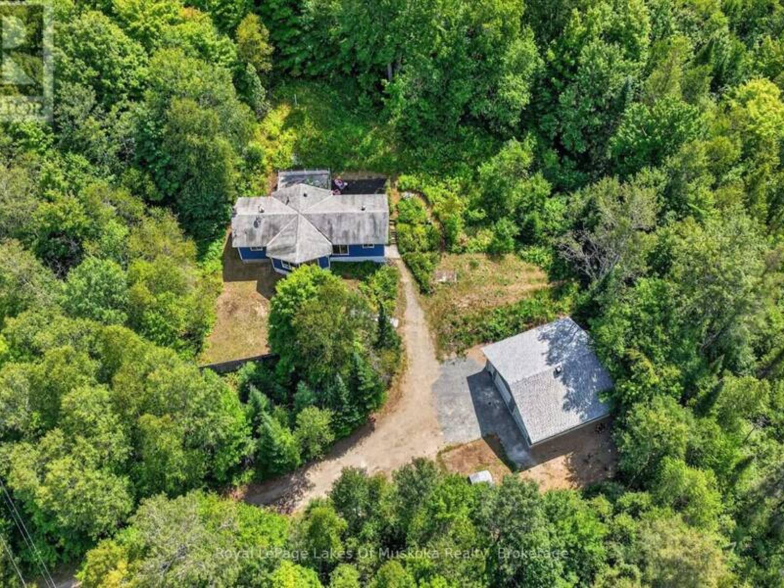 695 BAY LAKE ROAD, Emsdale, Ontario P0A 1J0