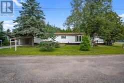 1105 EIGHTH LANE | Minden Hills Ontario | Slide Image Three