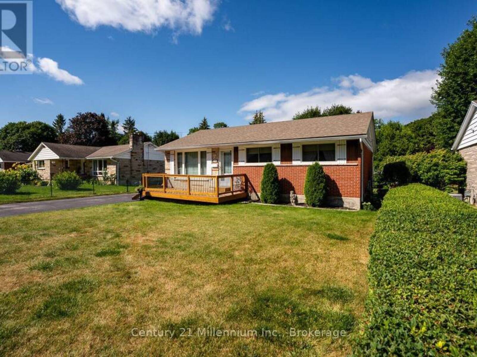 148 7TH AVENUE E, Owen Sound, Ontario N4K 2W7