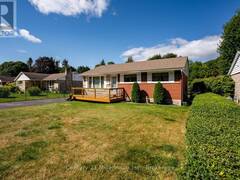 148 7TH AVENUE E Owen Sound Ontario, N4K 2W7