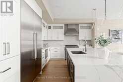 163 SPRINGSIDE CRESCENT | The Blue Mountains Ontario | Slide Image Fifteen