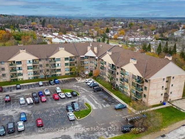 318 - 15 HOFSTETTER AVENUE Kitchener Ontario, N2A 3Z7 - 2 Bedrooms Condo For Sale