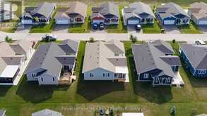 5 SWEETWATER DRIVE N | Goderich Ontario | Slide Image Thirty