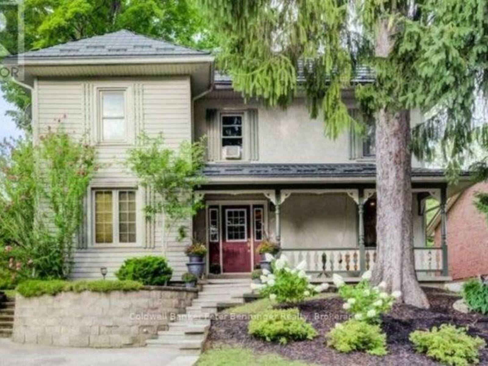 407 MAY STREET, Walkerton, Ontario N0G 2V0