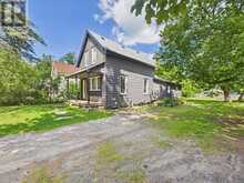 3 SPADINA AVENUE | Bracebridge Ontario | Slide Image Two